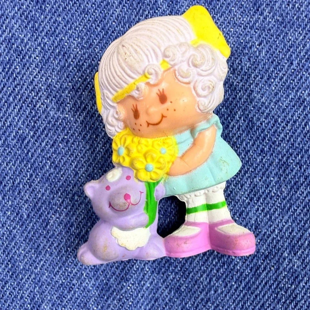 Vintage 1983 Strawberry Shortcake Angel Cake Souffle PVC Figure AGC 83 Toy